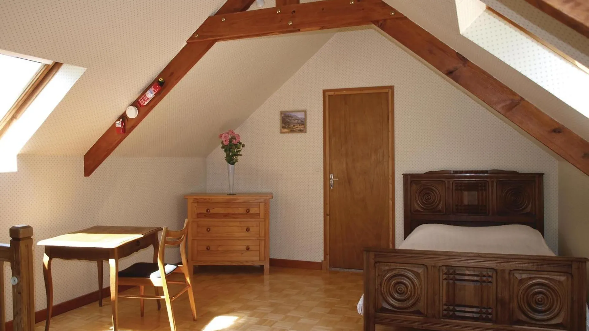 3 Bedroom Amazing Home In Plouha 0*,  Fransa